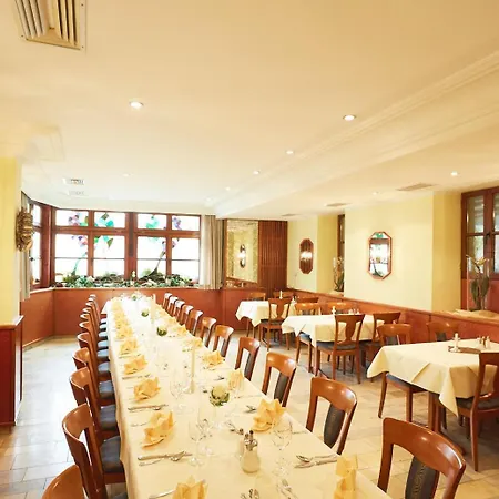 Hotel Restaurant Weisses Lamm Appel Gbr